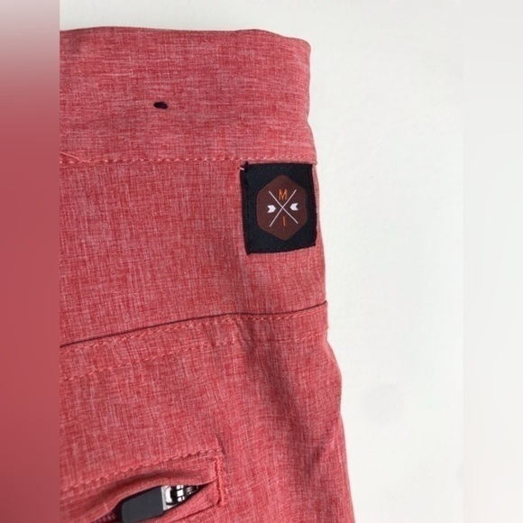 Mountain and isles mens shorts size 40 - Picture 4 of 5